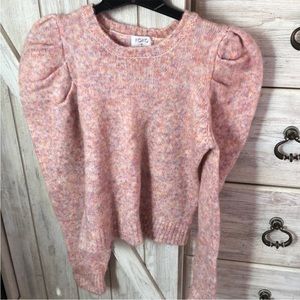 VICI adorable puff sleeved sweater 🩷💕